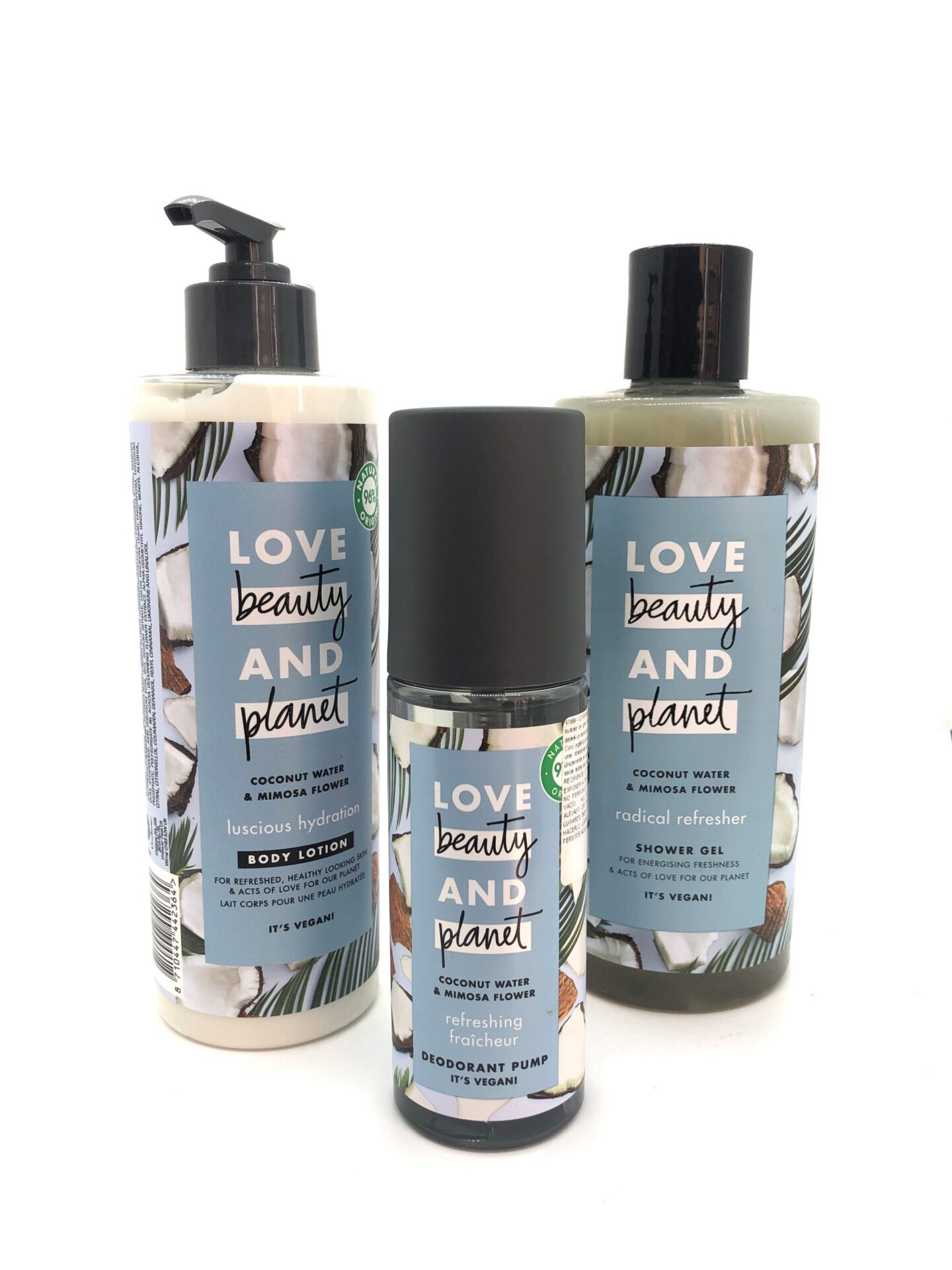 Love Beauty and Planet Agua de Coco y Flor de Mimosa pack